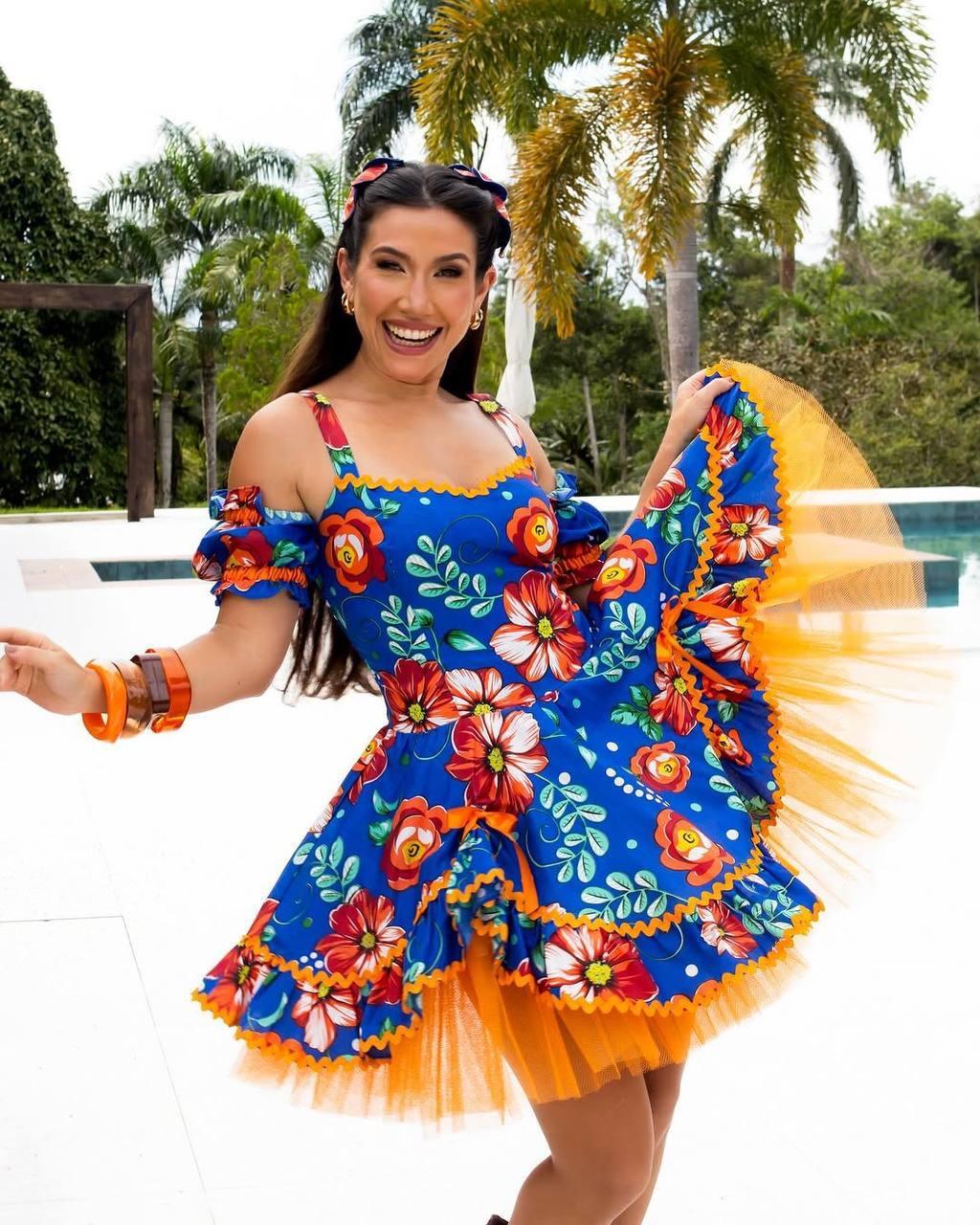Vestido Balão Dourado